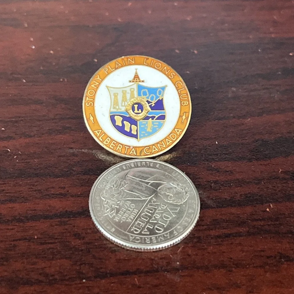 Lions Club Stony Plain Alberta Canada Lapel Hat Pin‎